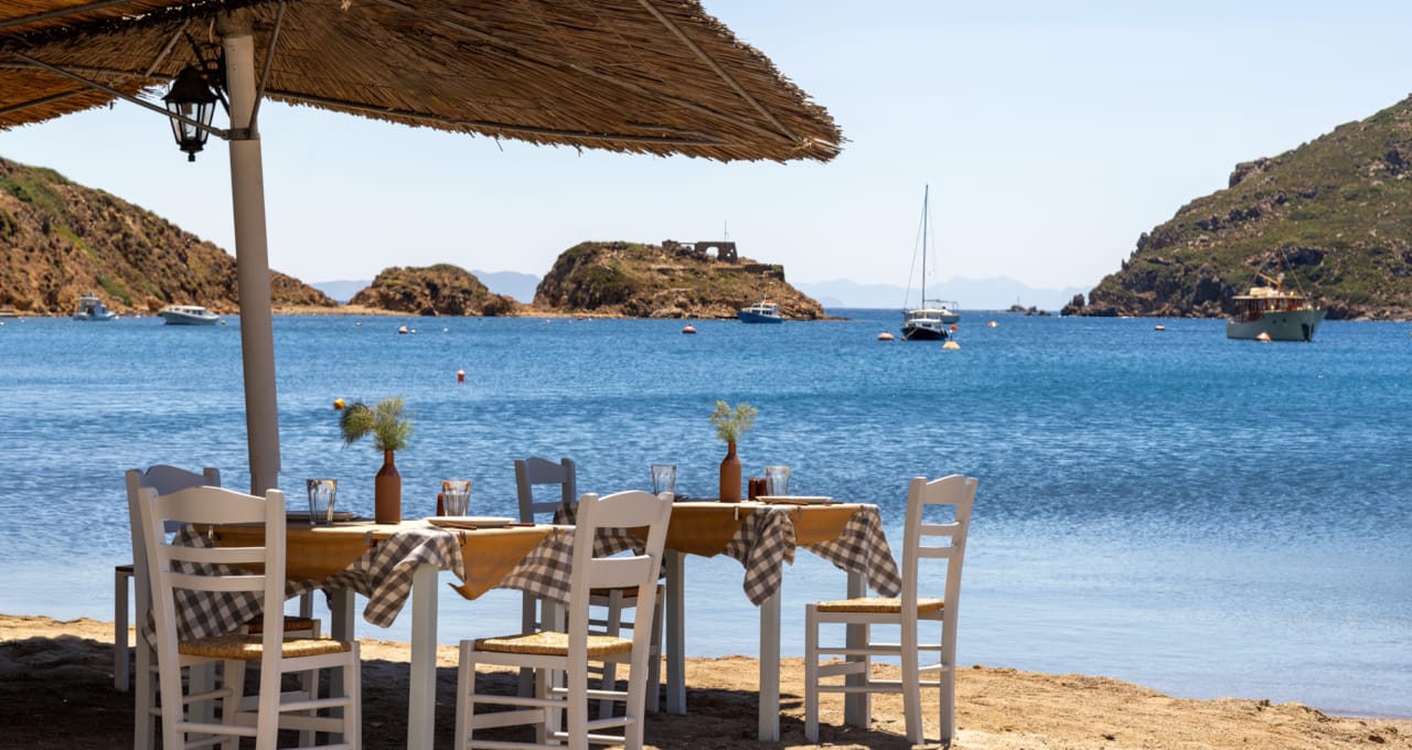 PLEFSIS TAVERNA